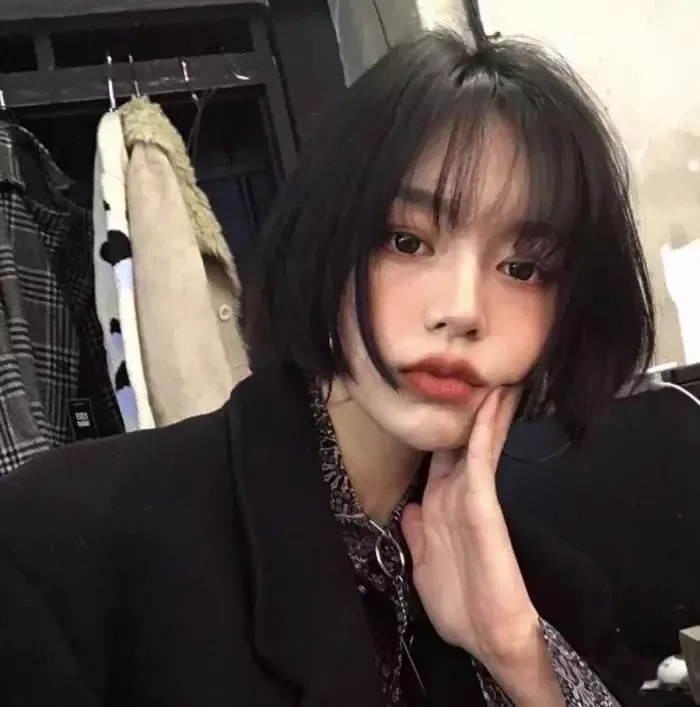 温情奇幻爱情《现在去见你 / 雨你再次相遇》苏志燮孙艺珍：死去的妻子在雨季奇迹般归来