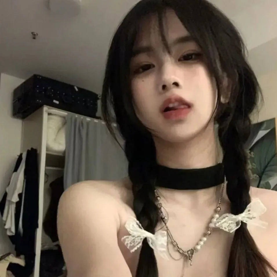 【文艺高分】《燃烧》刘亚仁全钟瑞：村上春树原著改编，富人阶层的残酷游戏与底层的无尽怒火