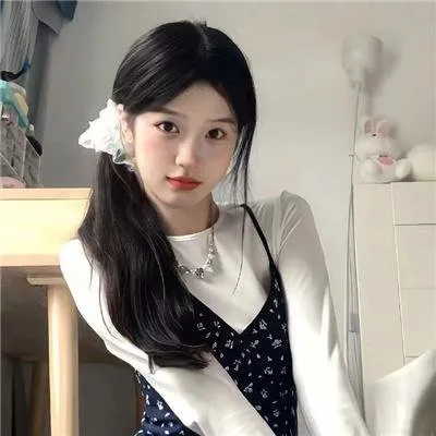【深夜美食】《侠饭》生濑胜久主演：黑帮老大躲进大学生出租屋，用冰箱剩菜做出极道绝顶美食